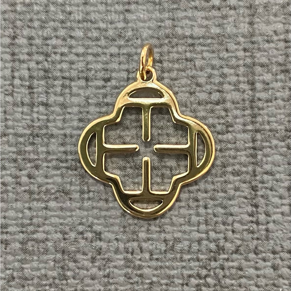 Stella & Dot Pendant Charm